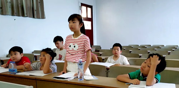 童程童美央视小记者集训，助力孩子成功登上央视舞台！