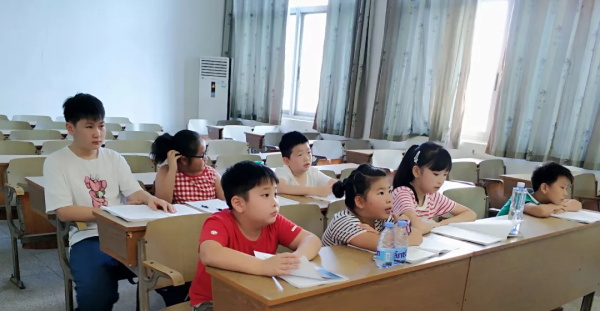 童程童美央视小记者集训，助力孩子成功登上央视舞台！