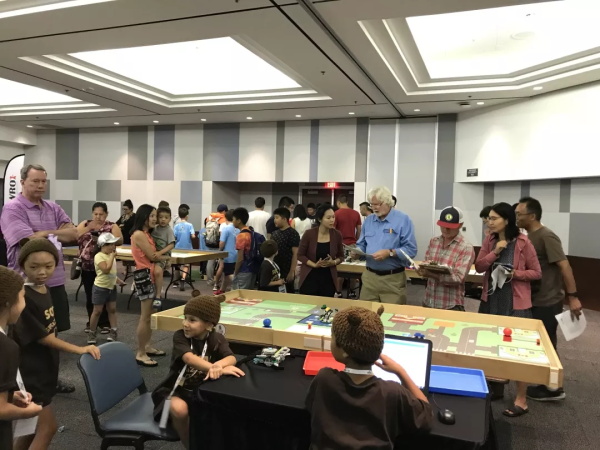 逐梦前行，载誉而归：童程童美队包揽2019WRO南加州赛冠亚军！