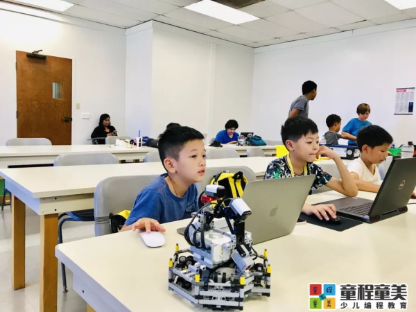 逐梦前行，载誉而归：童程童美队包揽2019WRO南加州赛冠亚军！