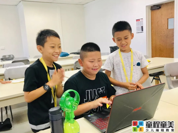 逐梦前行，载誉而归：童程童美队包揽2019WRO南加州赛冠亚军！