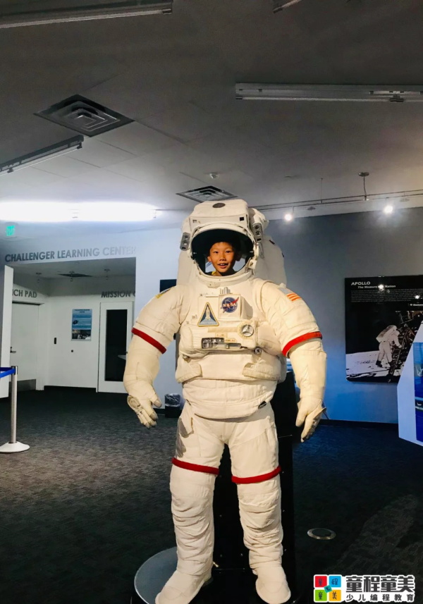 逐梦前行，载誉而归：童程童美队包揽2019WRO南加州赛冠亚军！