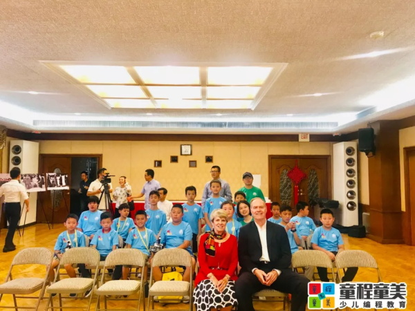 逐梦前行，载誉而归：童程童美队包揽2019WRO南加州赛冠亚军！