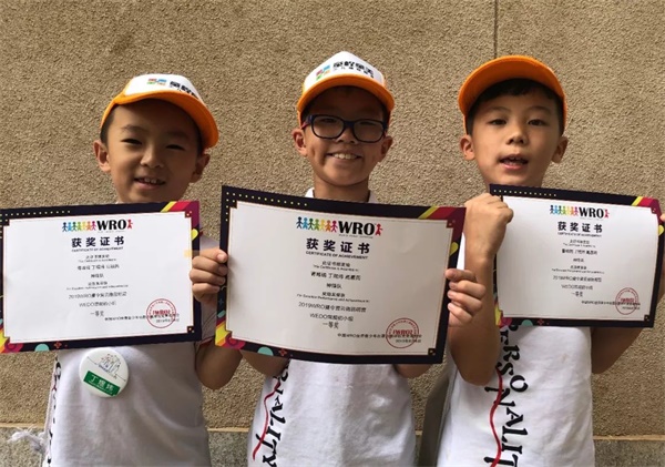2019WRO昆明营：千余选手同台竞技，童程童美150多位学员荣获大奖！ 