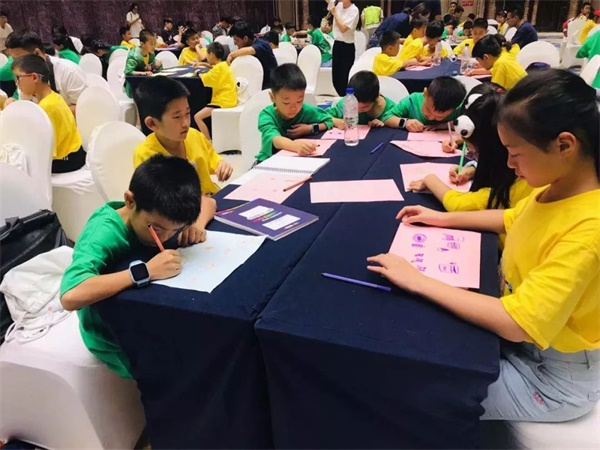 2019WRO昆明营：千余选手同台竞技，童程童美150多位学员荣获大奖！ 