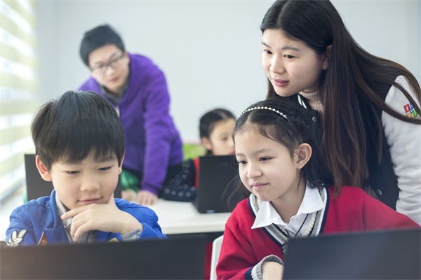 达内童程童美 让后浪更猛 