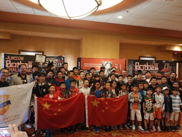 直通国际赛！Botball国际教育机器人大会-童程童美专场开始报名啦~