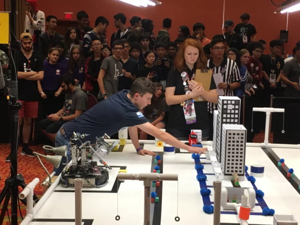 直通国际赛！Botball国际教育机器人大会-童程童美专场开始报名啦~